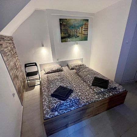 Apartamento The Rainbow 1 & Free Secure Motorcycle Parking Sofía Exterior foto